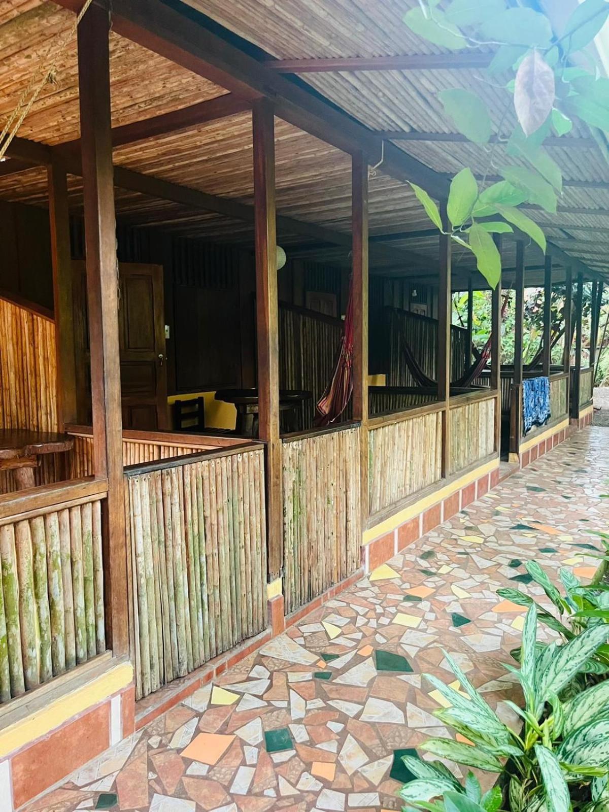 La Casa De Rolando Villa Puerto Viejo de Talamanca Bagian luar foto